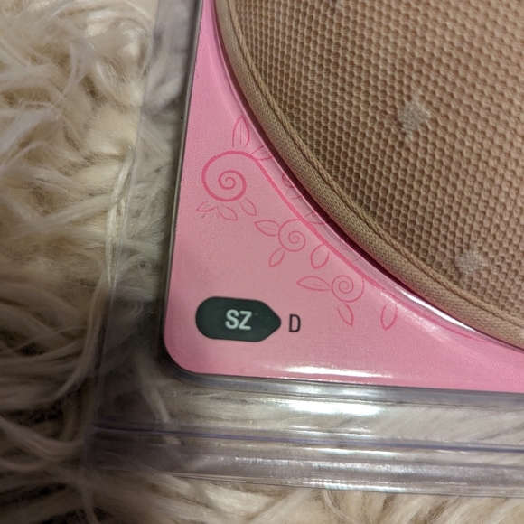 Brand New Adhesive Bra size D - Picture 3 of 4